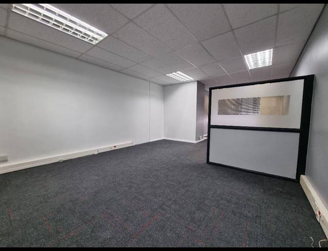 48M² OFFICE TO LET IN CENTURY CITY